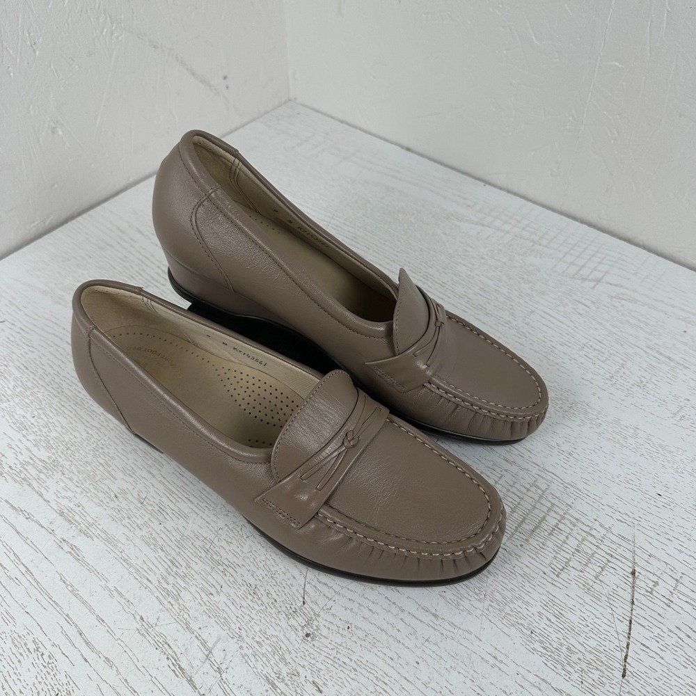 SAS Tripad Comfort Easier Womens 9 N Taupe Leather Wedge Loafers Slip On Shoes